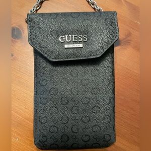 Guess wallet or cellphone bag